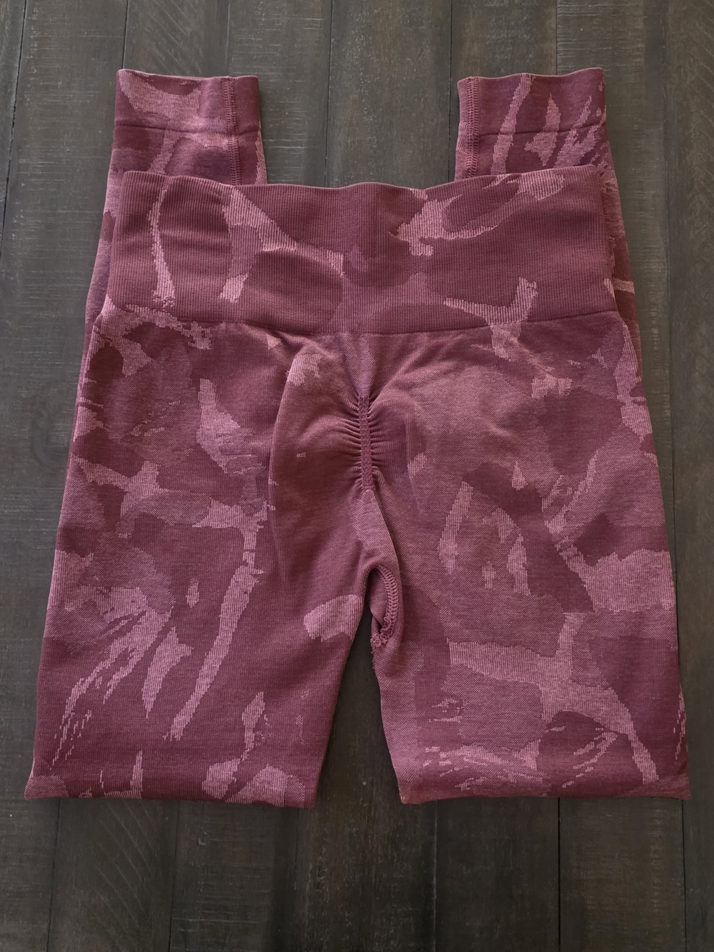 Gymshark Adapt Burgundy Camo Leggings - Picture 2 of 2